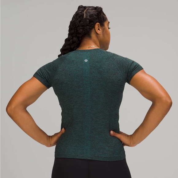 Lululemon Swiftly Tech Short Sleeve Shirt 2.0 Race Length - Picture 2 of 2